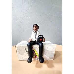 Family Of Friends Shelf Sitters‎ Young Male Doctor Diana Manning Limited Edition